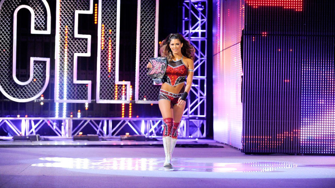 Eve Torres trong WWE với tư cách là Nhà vô địch Divas