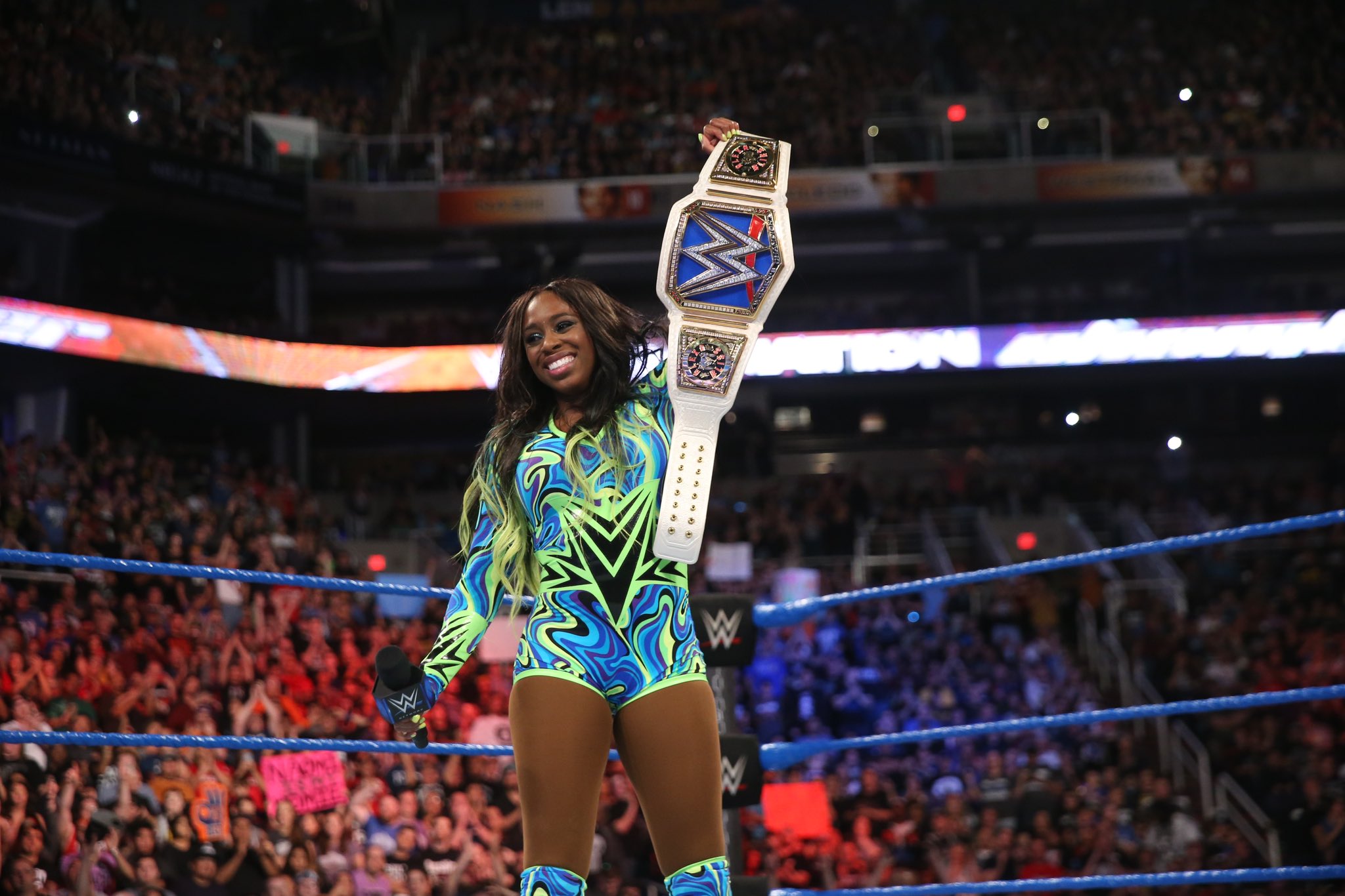 Naomi với tư cách là nhà vô địch SmackDown trong WWE